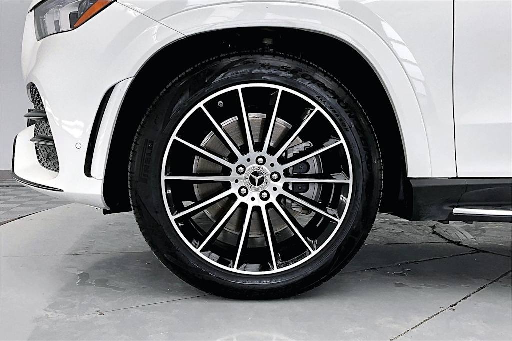 Thumbnail: 2023 Mercedes-Benz GLE - 8