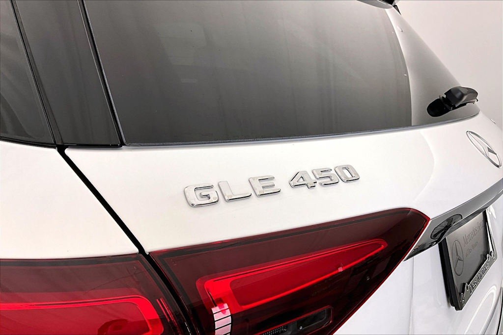 Thumbnail: 2026 Mercedes-Benz GLE - 7