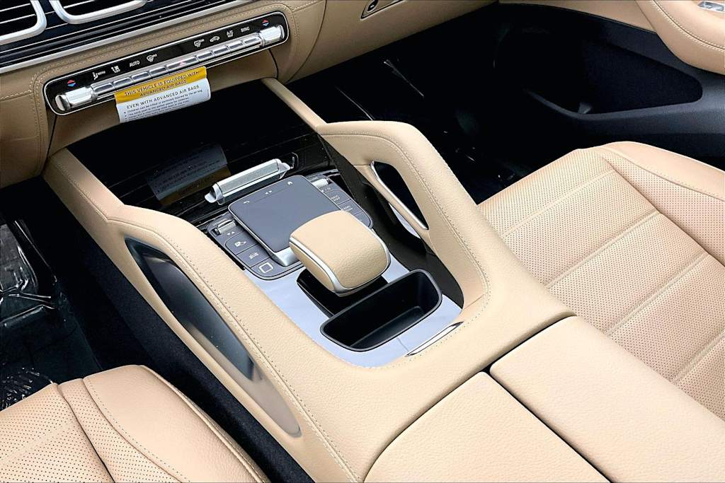 Thumbnail: 2026 Mercedes-Benz GLE - 16