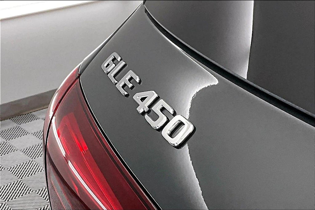 Thumbnail: 2026 Mercedes-Benz GLE - 18