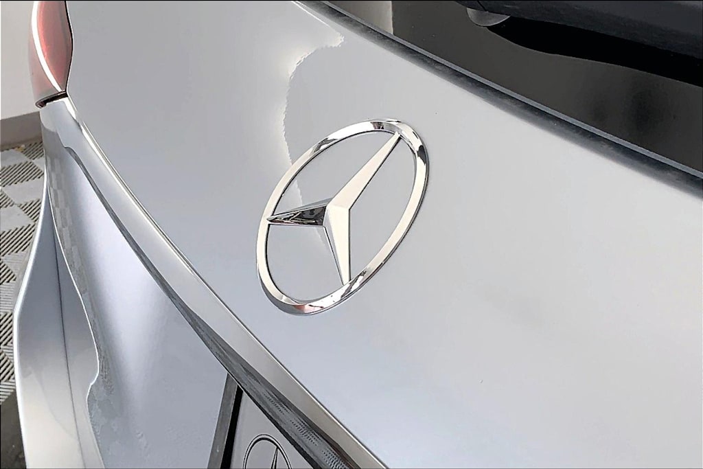 Thumbnail: 2026 Mercedes-Benz GLE - 7