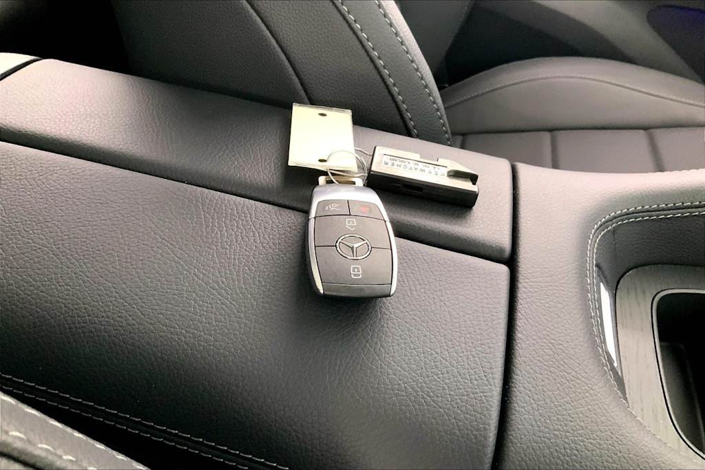 Thumbnail: 2026 Mercedes-Benz GLE - 16