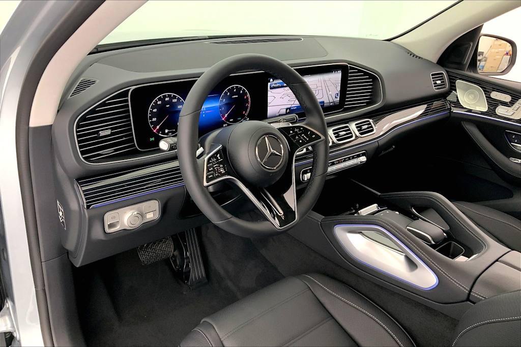 Thumbnail: 2026 Mercedes-Benz GLE - 2