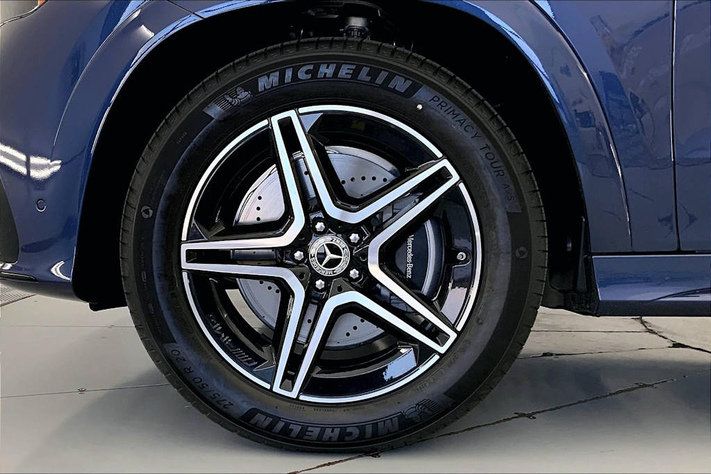 Thumbnail: 2026 Mercedes-Benz GLE - 8