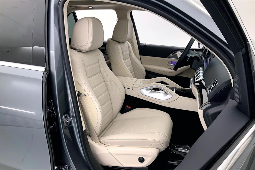 Thumbnail: 2026 Mercedes-Benz GLE - 12