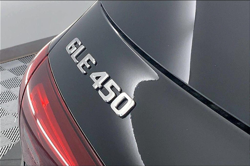 Thumbnail: 2026 Mercedes-Benz GLE - 18