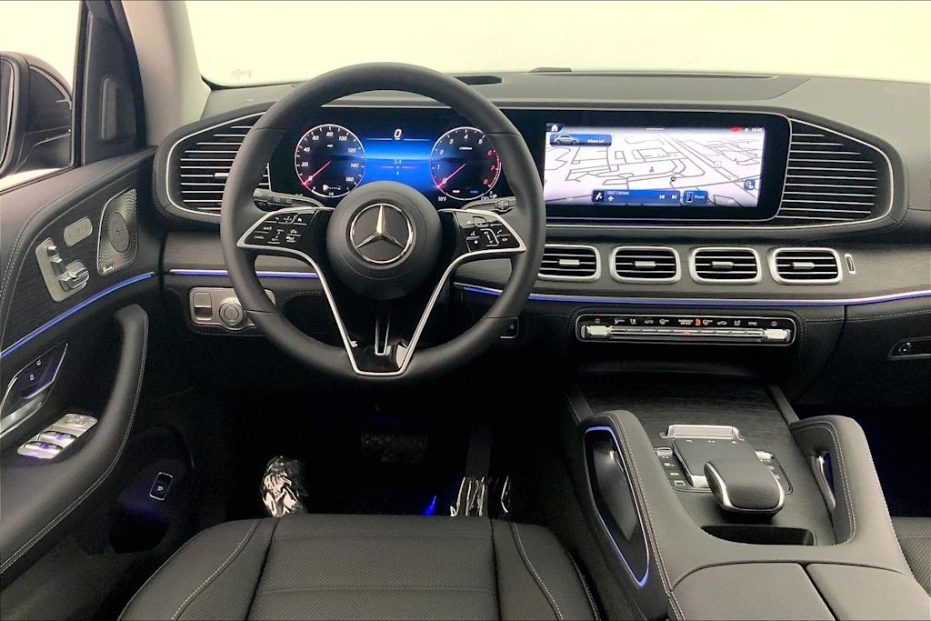 Thumbnail: 2026 Mercedes-Benz GLE - 13