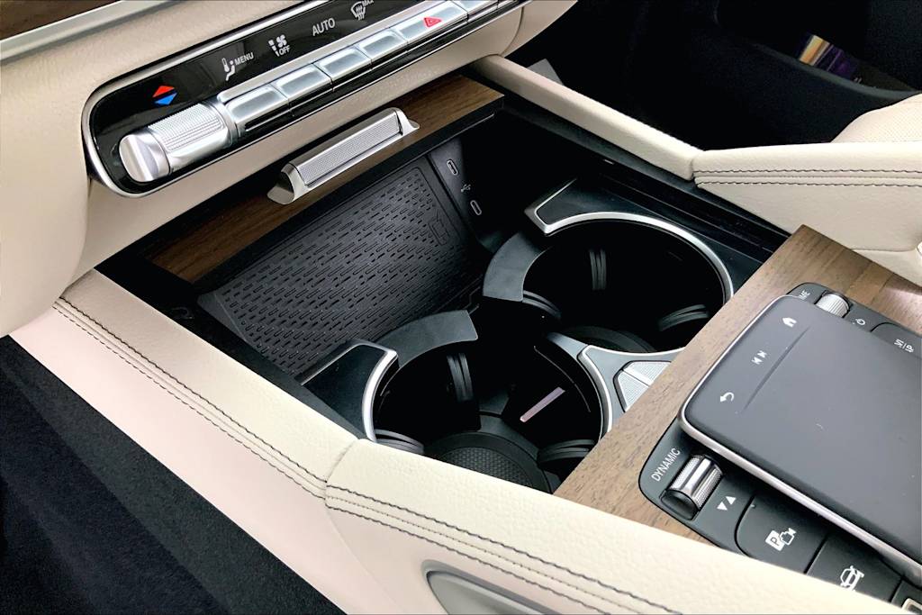 Thumbnail: 2026 Mercedes-Benz GLE - 24