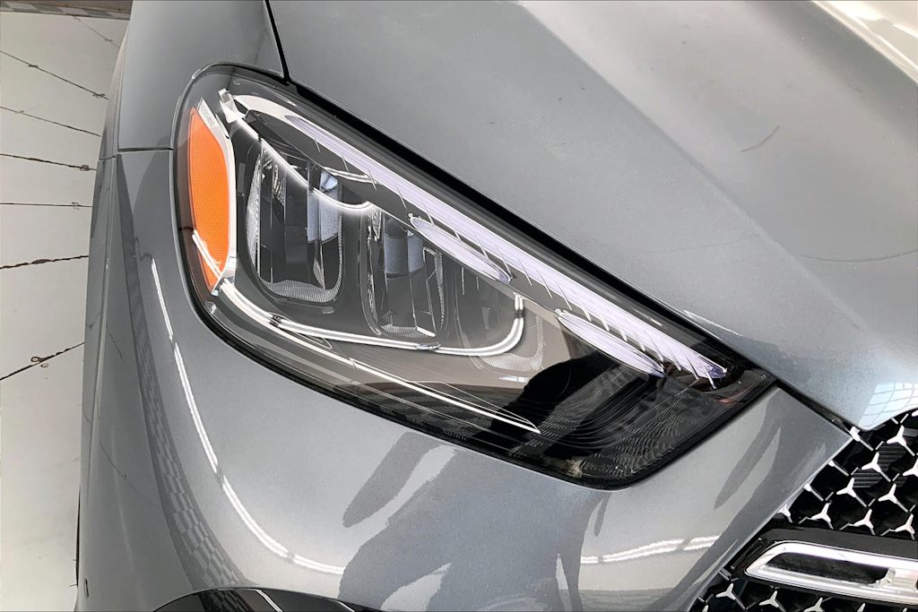 Thumbnail: 2026 Mercedes-Benz GLE - 22