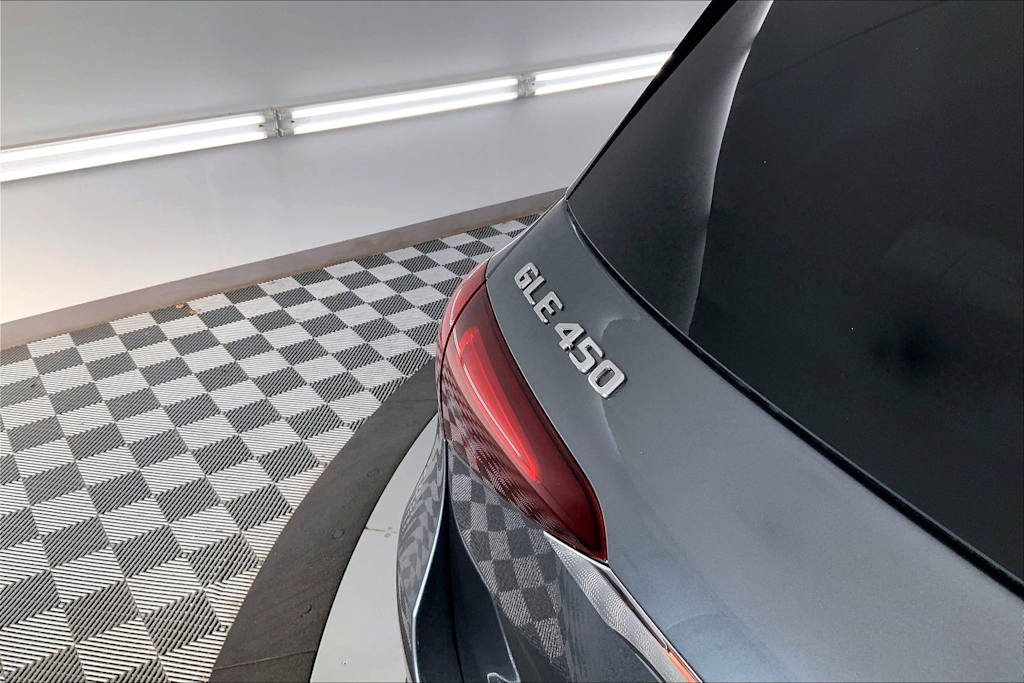 Thumbnail: 2026 Mercedes-Benz GLE - 15
