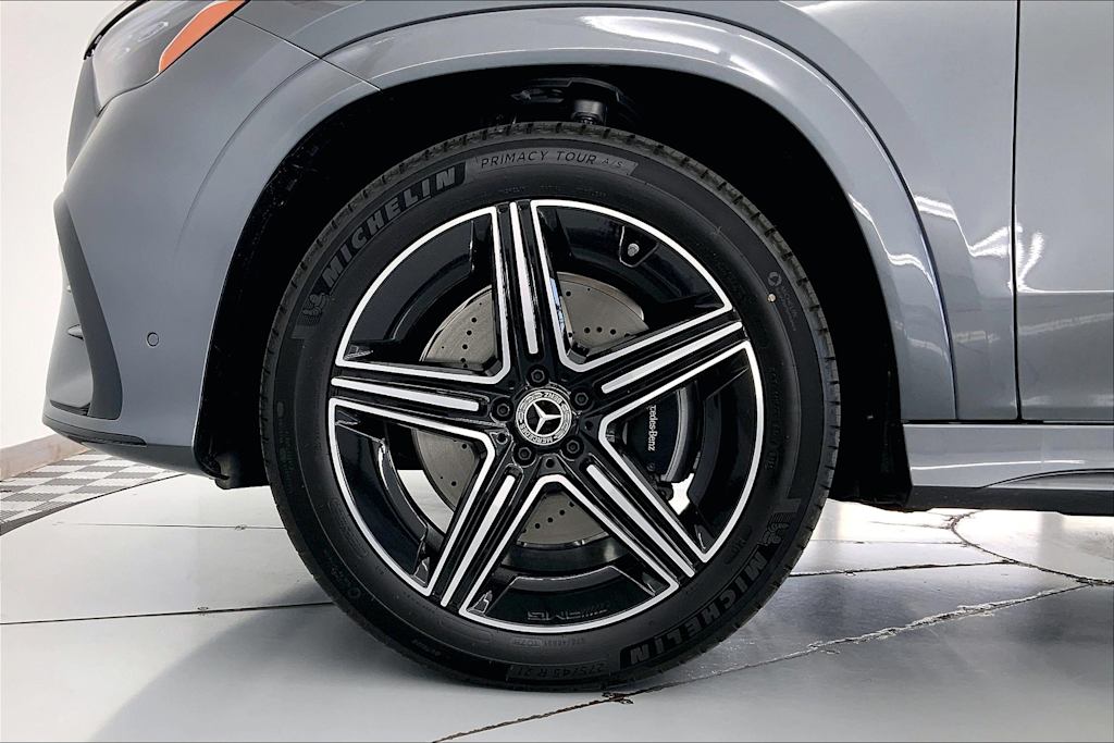 Thumbnail: 2026 Mercedes-Benz GLE - 8