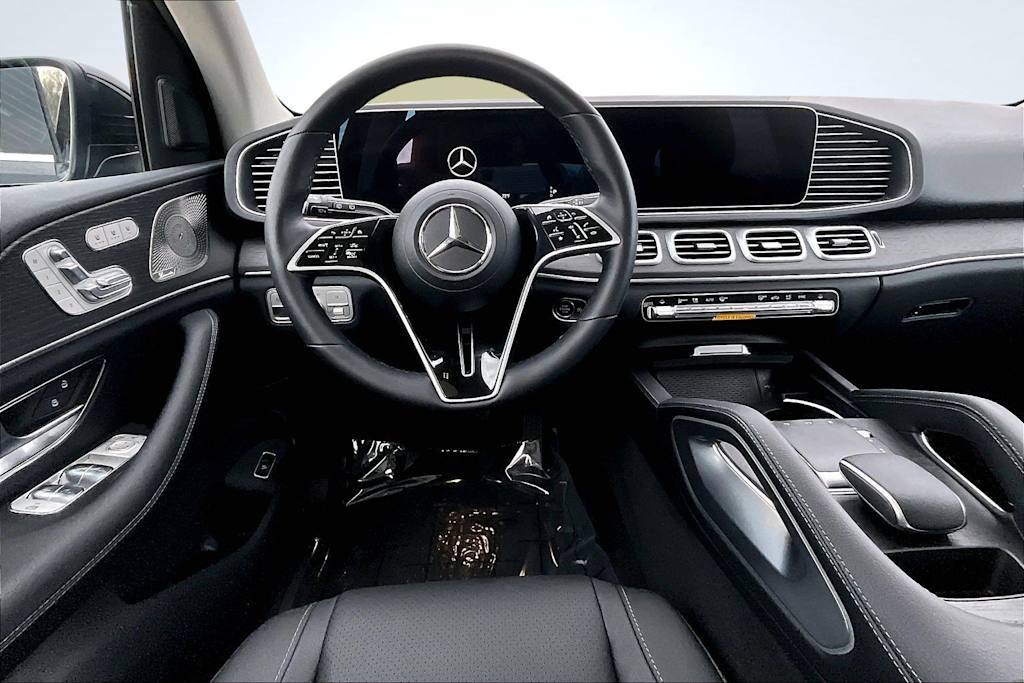 Thumbnail: 2026 Mercedes-Benz GLE - 14