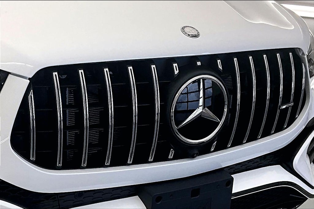 Thumbnail: 2026 Mercedes-Benz GLE - 26