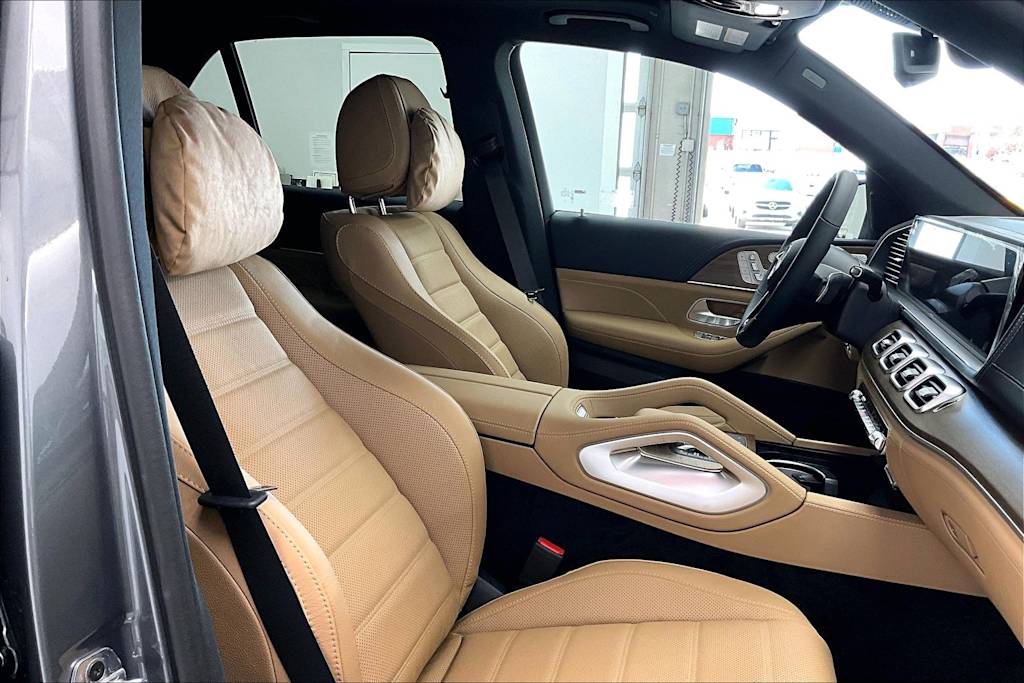 Thumbnail: 2026 Mercedes-Benz GLE - 12