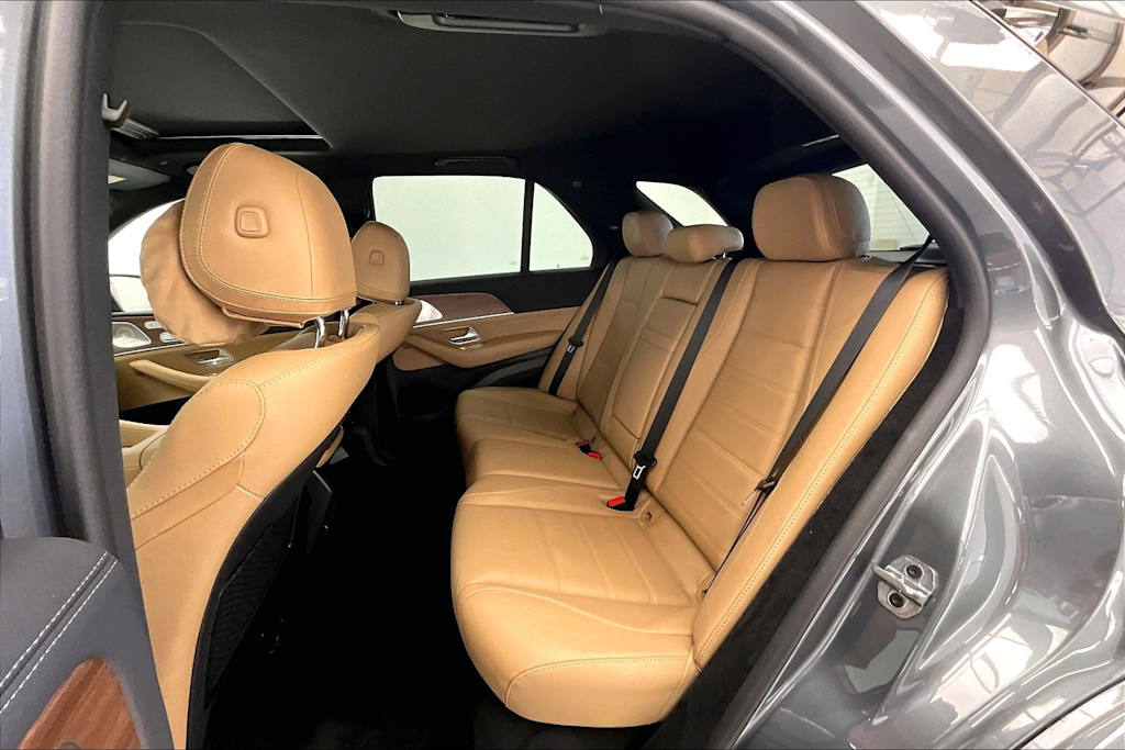 Thumbnail: 2026 Mercedes-Benz GLE - 20