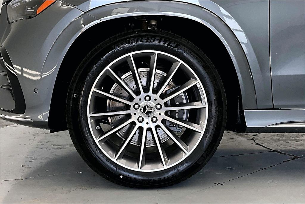 Thumbnail: 2026 Mercedes-Benz GLE - 8