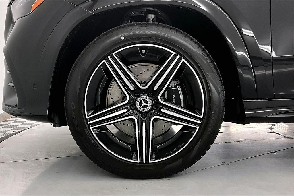 Thumbnail: 2026 Mercedes-Benz GLE - 7