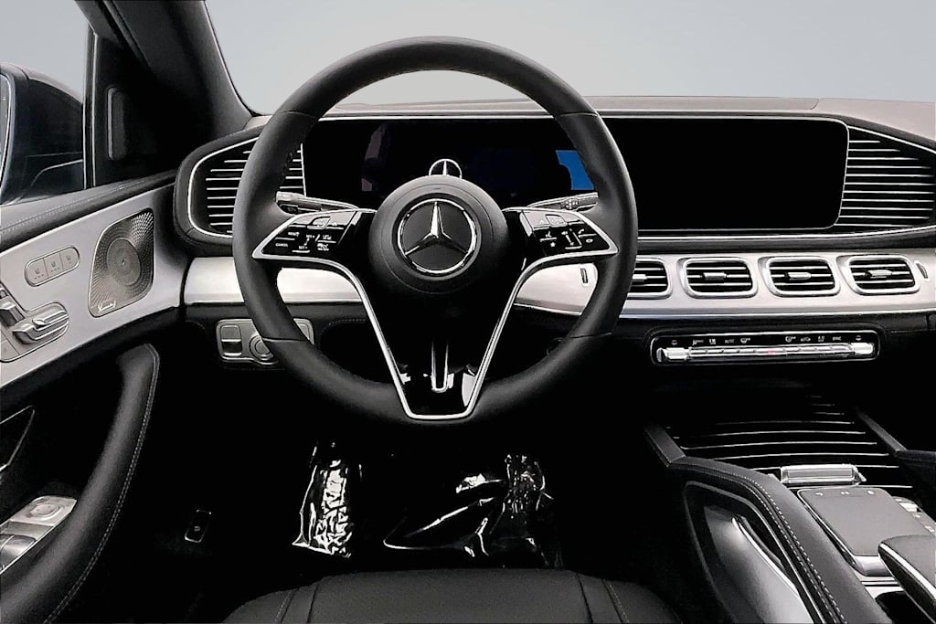Thumbnail: 2026 Mercedes-Benz GLE - 13