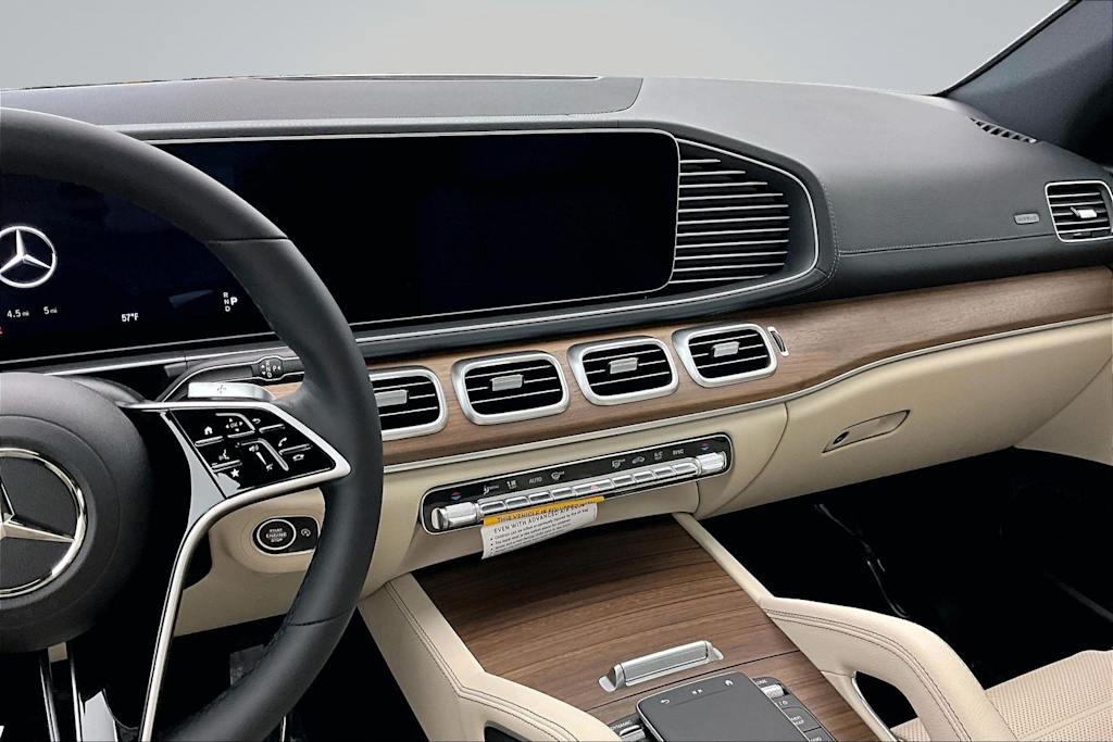 Thumbnail: 2026 Mercedes-Benz GLE - 15