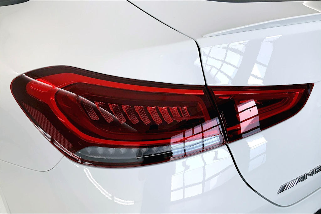 Thumbnail: 2023 Mercedes-Benz GLE - 26