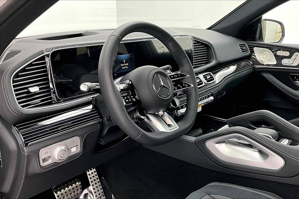 Thumbnail: 2026 Mercedes-Benz GLE - 2