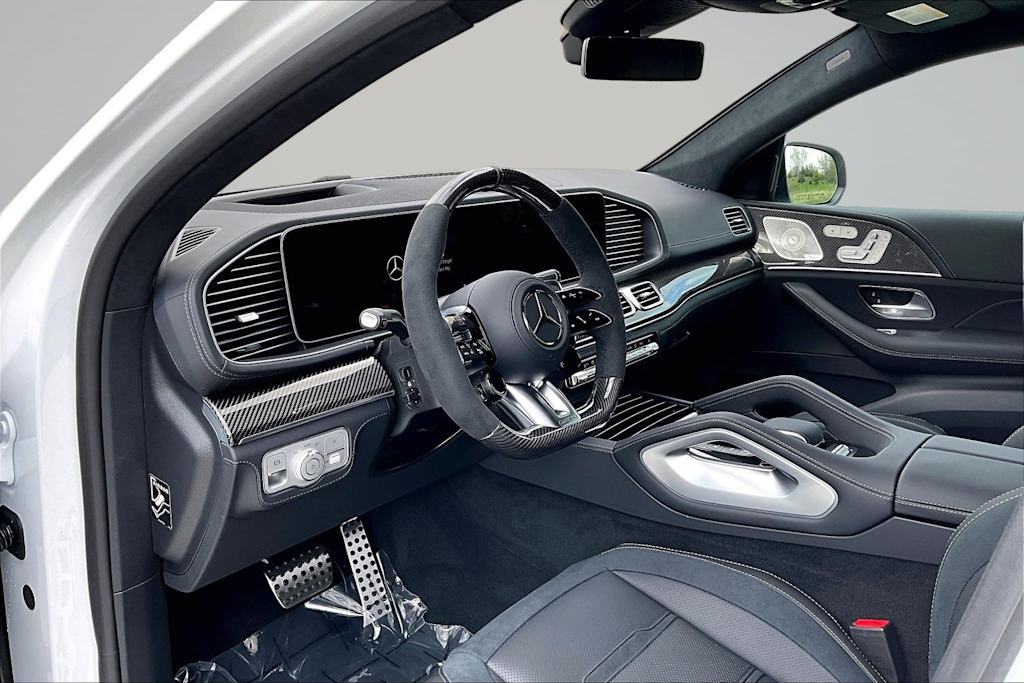 Thumbnail: 2026 Mercedes-Benz GLE - 2