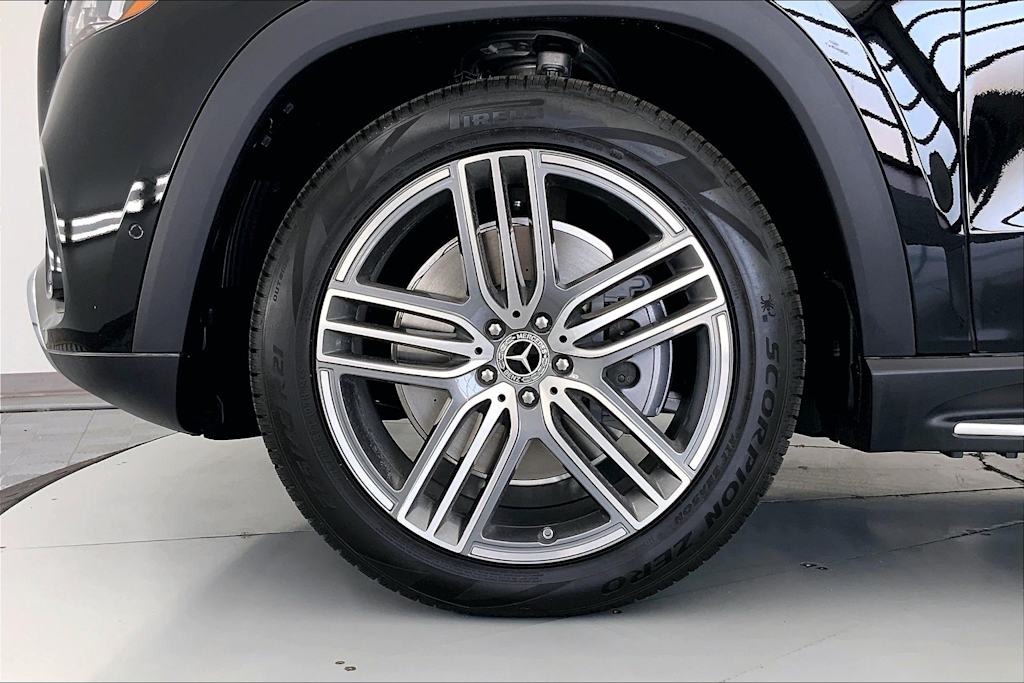 Thumbnail: 2026 Mercedes-Benz GLS - 7