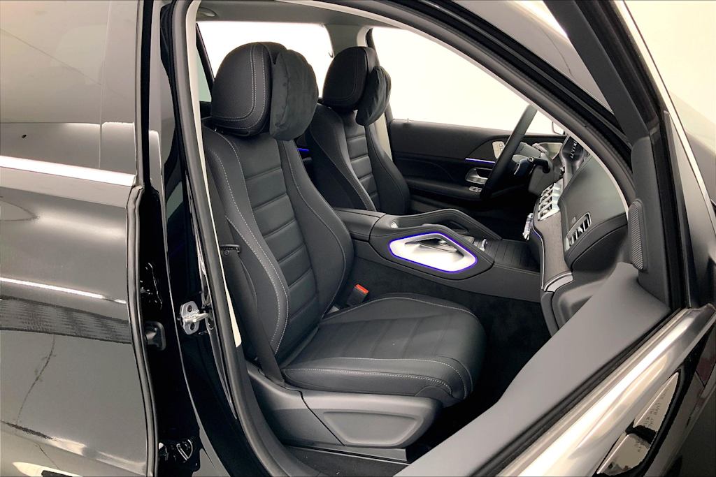 Thumbnail: 2026 Mercedes-Benz GLS - 11