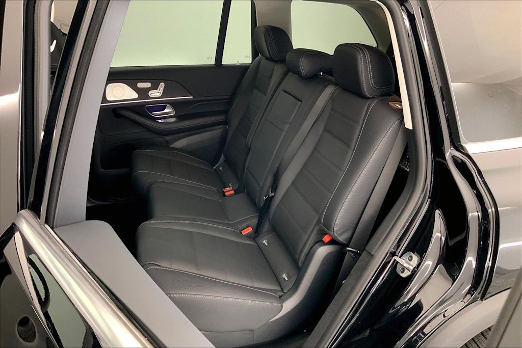 Thumbnail: 2026 Mercedes-Benz GLS - 20