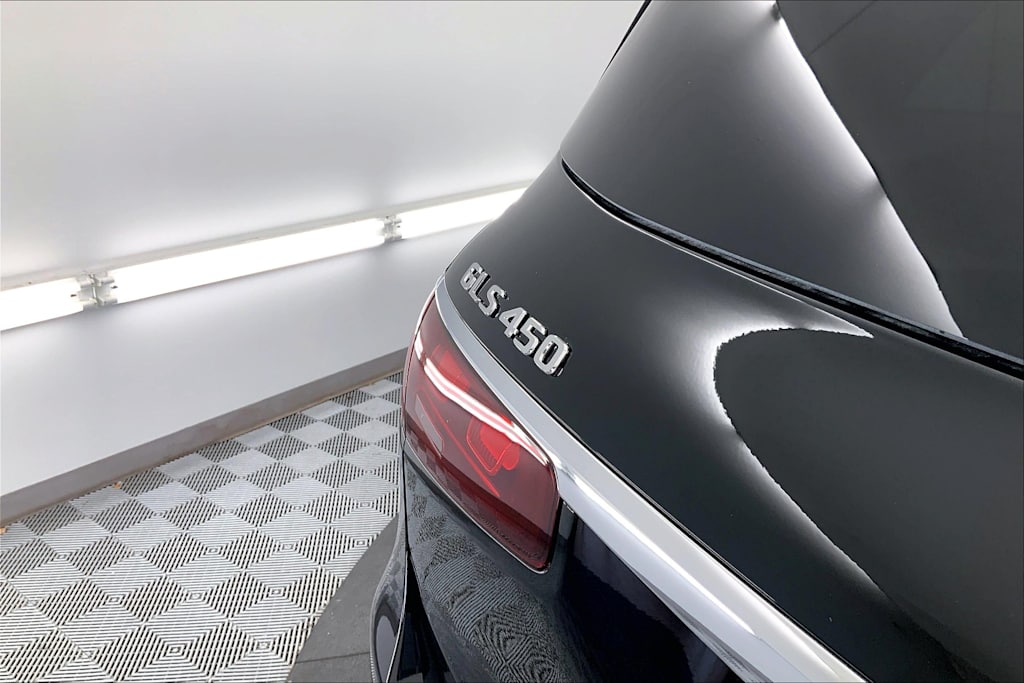 Thumbnail: 2026 Mercedes-Benz GLS - 18