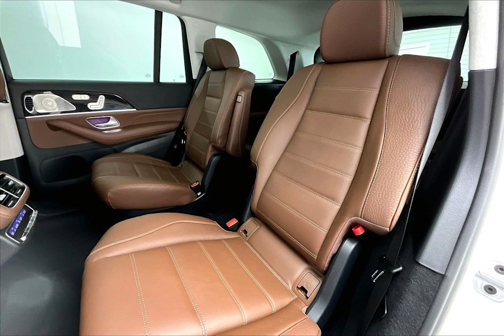 Thumbnail: 2026 Mercedes-Benz GLS - 20
