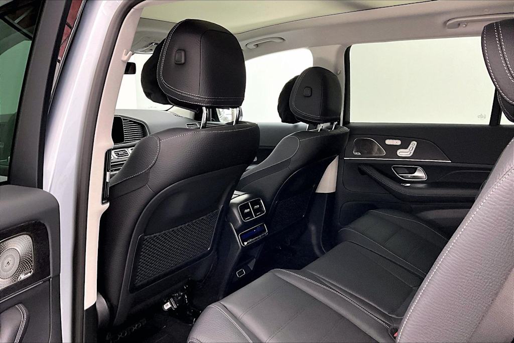 Thumbnail: 2026 Mercedes-Benz GLS - 13