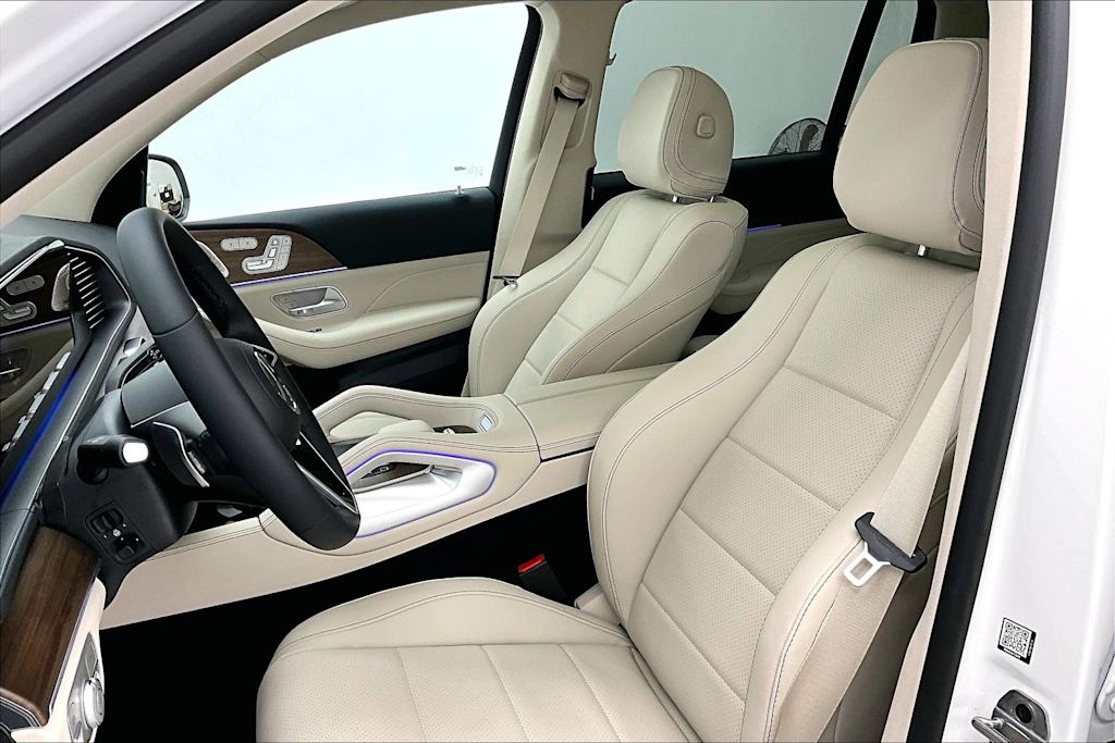 Thumbnail: 2026 Mercedes-Benz GLS - 11