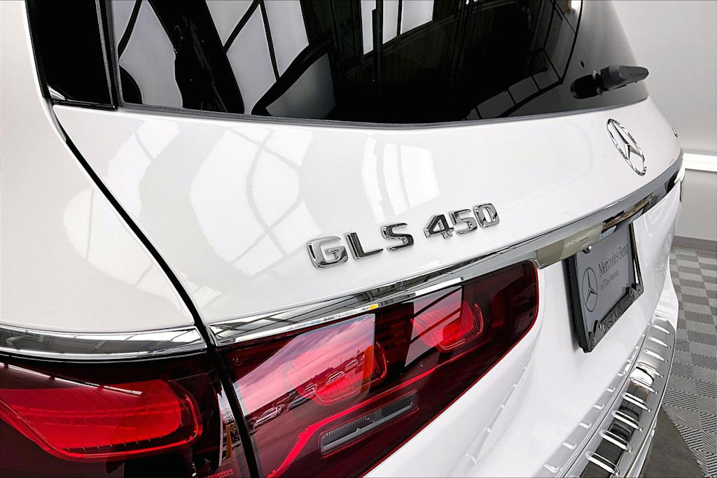 Thumbnail: 2026 Mercedes-Benz GLS - 7