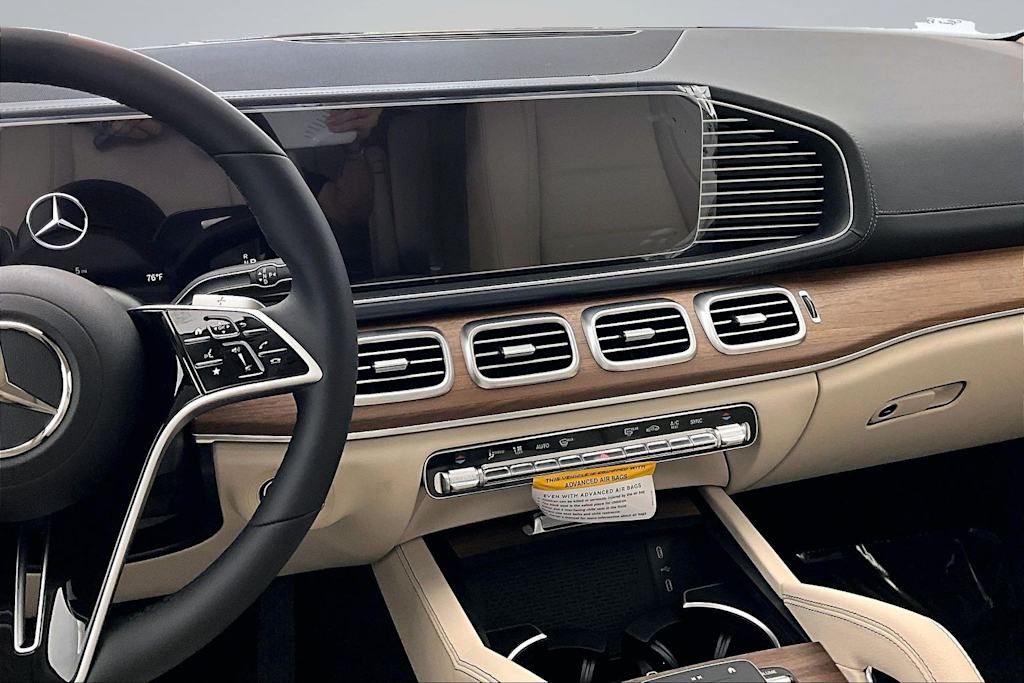 Thumbnail: 2026 Mercedes-Benz GLS - 15