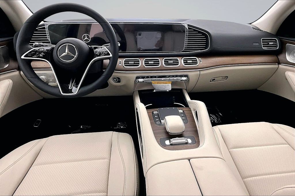 Thumbnail: 2026 Mercedes-Benz GLS - 10