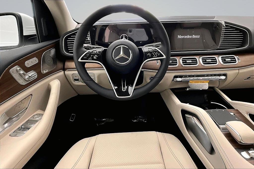 Thumbnail: 2026 Mercedes-Benz GLS - 14