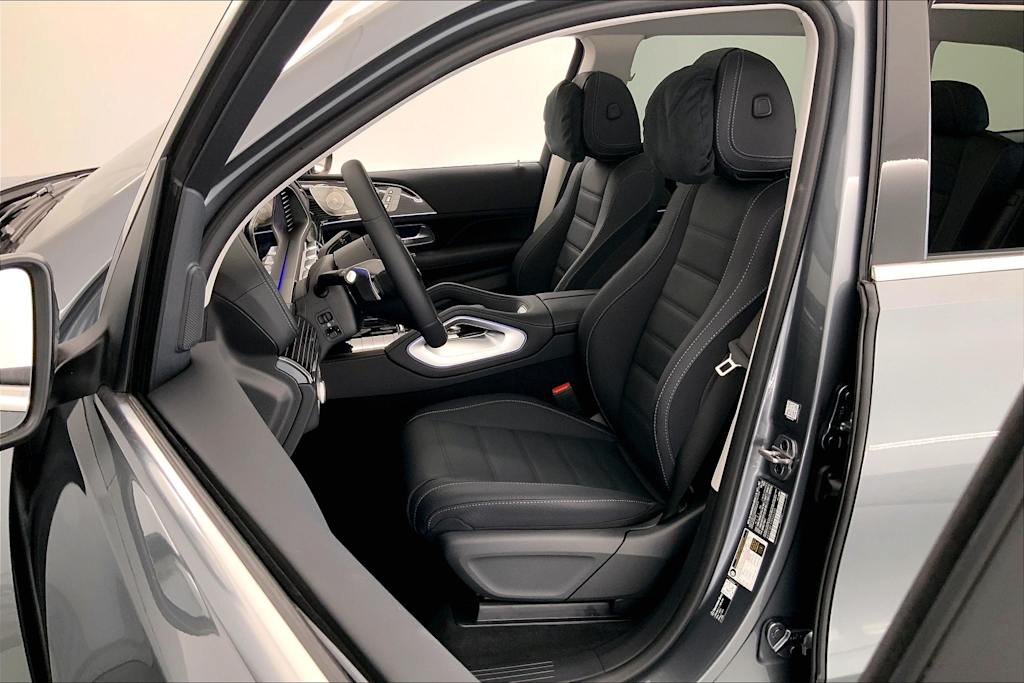 Thumbnail: 2026 Mercedes-Benz GLS - 11