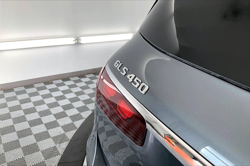 Thumbnail: 2026 Mercedes-Benz GLS - 17