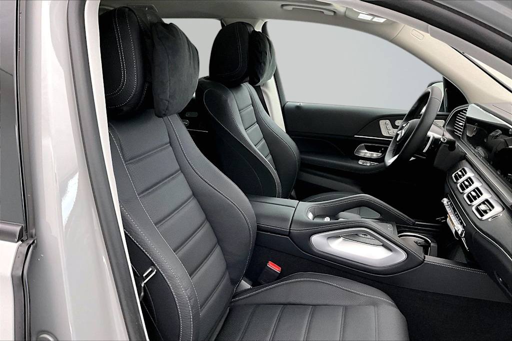Thumbnail: 2026 Mercedes-Benz GLS - 12