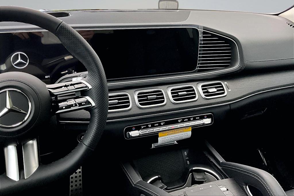 Thumbnail: 2026 Mercedes-Benz GLS - 15