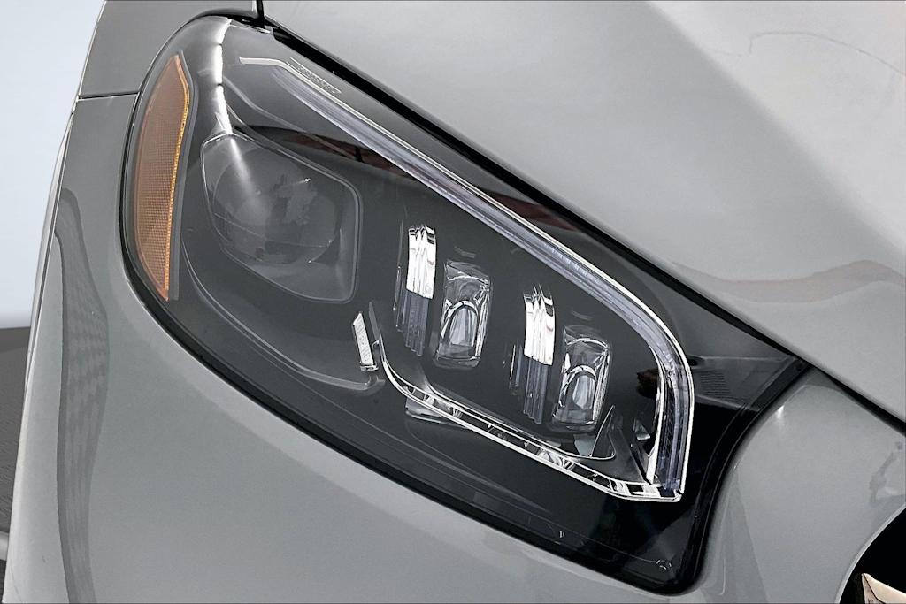 Thumbnail: 2026 Mercedes-Benz GLS - 23