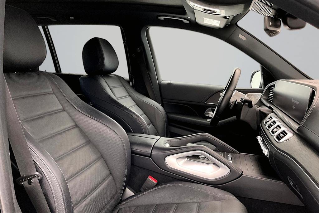 Thumbnail: 2022 Mercedes-Benz GLS - 11