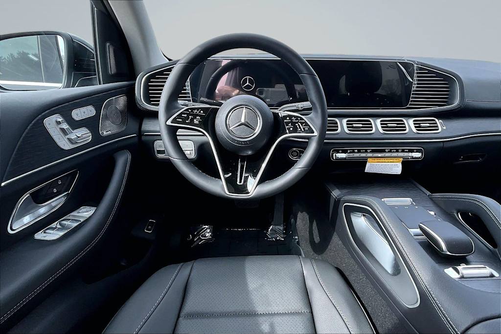 Thumbnail: 2026 Mercedes-Benz GLS - 14
