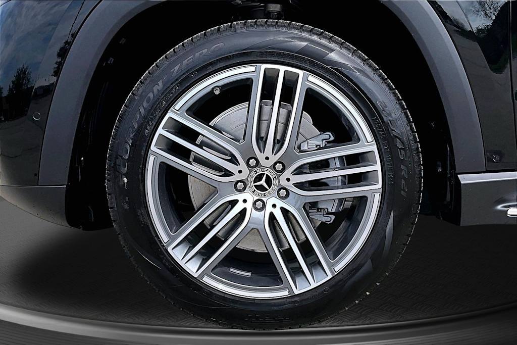 Thumbnail: 2026 Mercedes-Benz GLS - 8