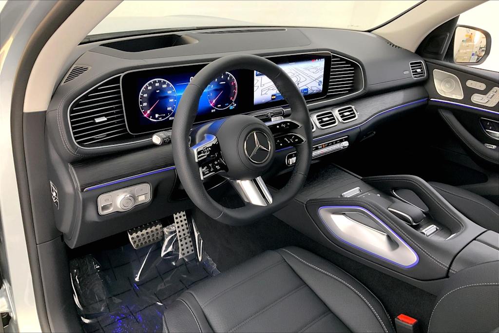 Thumbnail: 2026 Mercedes-Benz GLS - 2