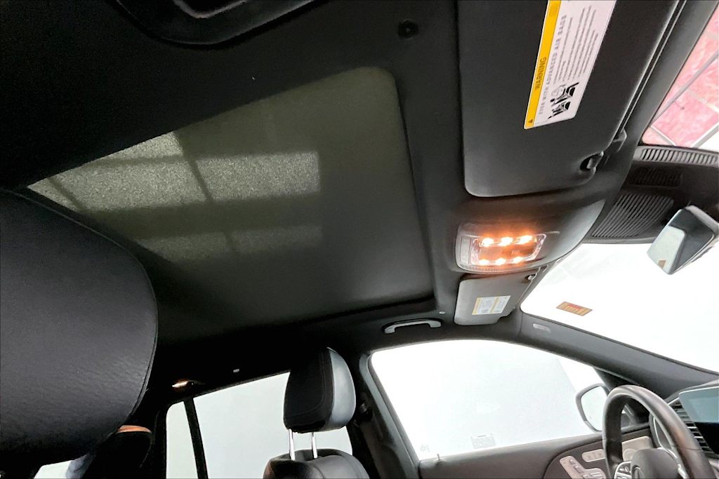 Thumbnail: 2022 Mercedes-Benz GLS - 23