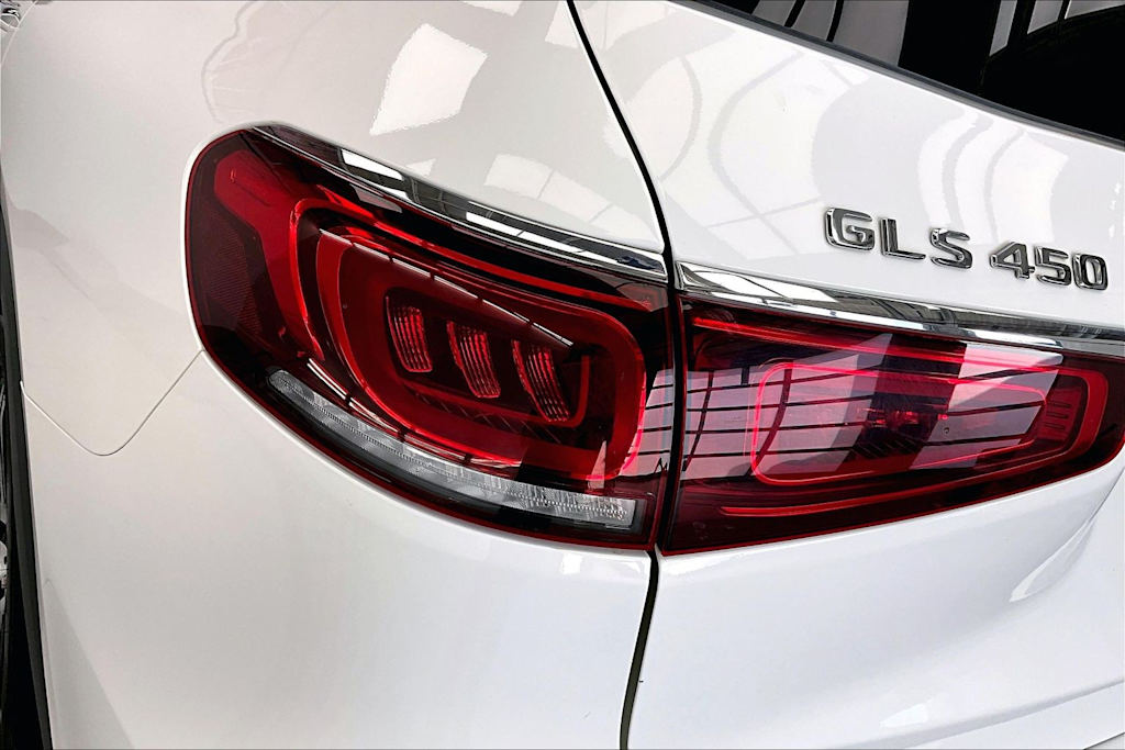 Thumbnail: 2022 Mercedes-Benz GLS - 26