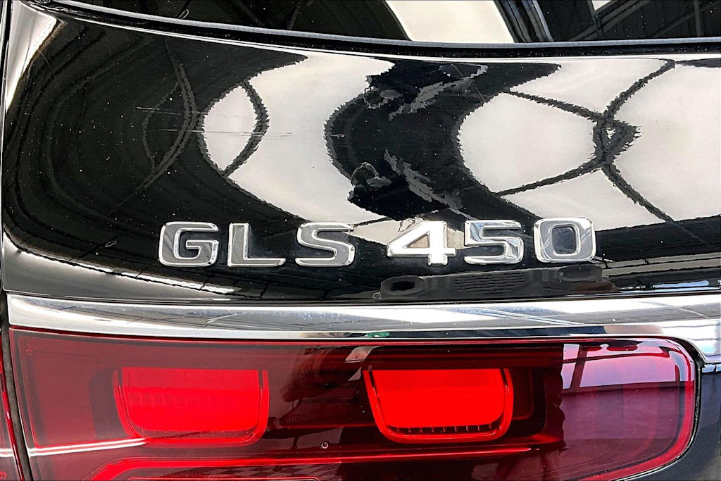 Thumbnail: 2024 Mercedes-Benz GLS - 21