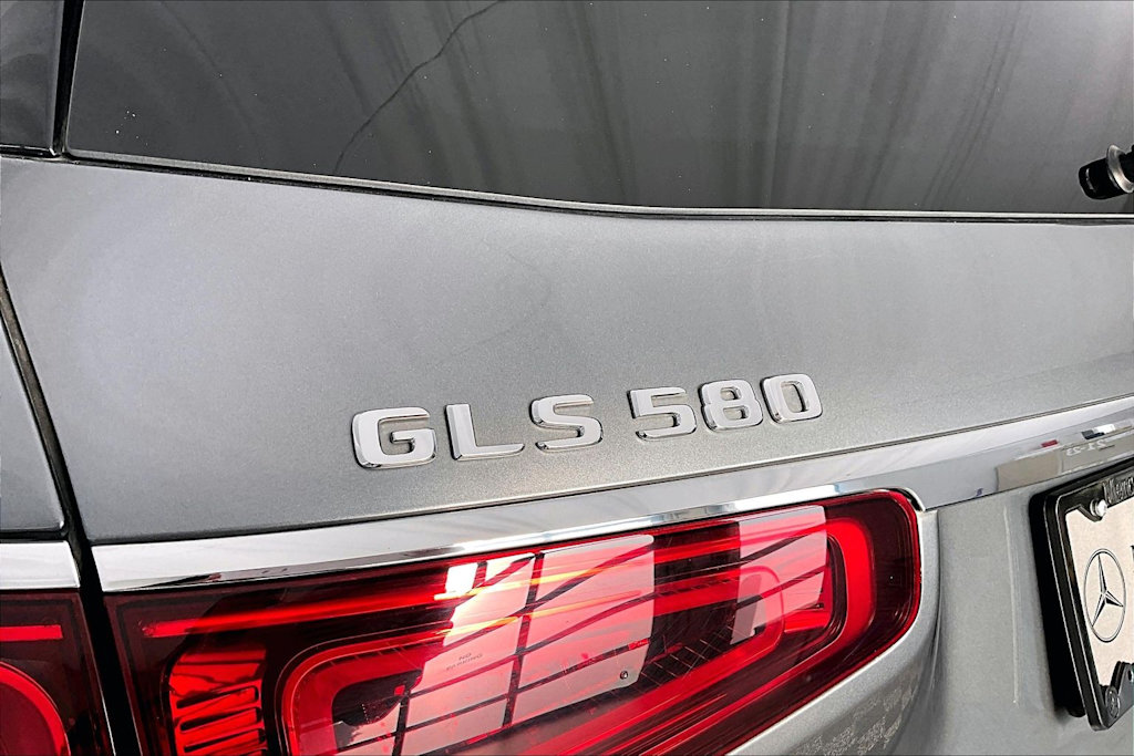 Thumbnail: 2021 Mercedes-Benz GLS - 7